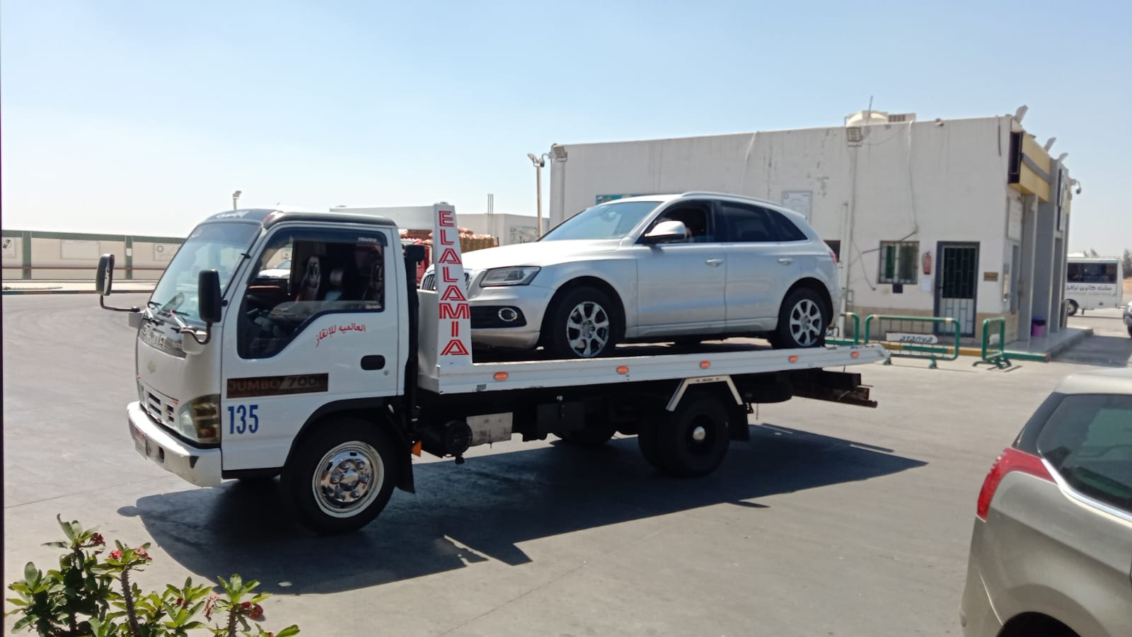 ونش إنقاذ السيارات في طريق الإسماعيلية